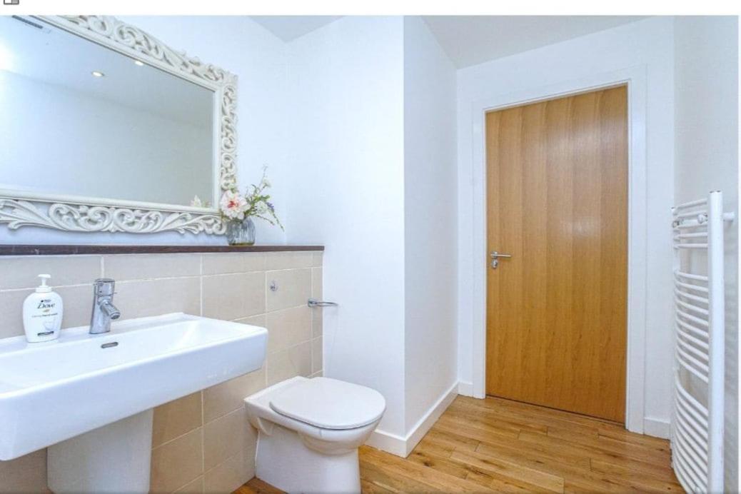 Oswald Apartment - Glasgow City Centre エクステリア 写真
