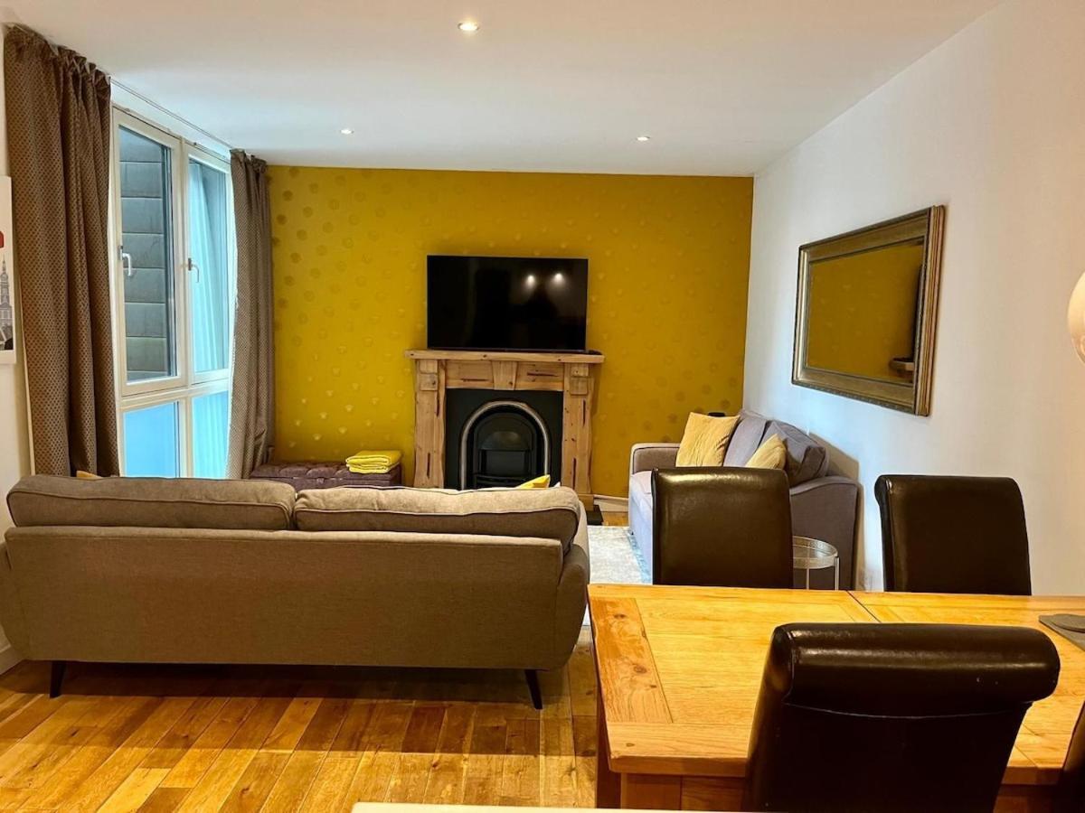 Oswald Apartment - Glasgow City Centre エクステリア 写真