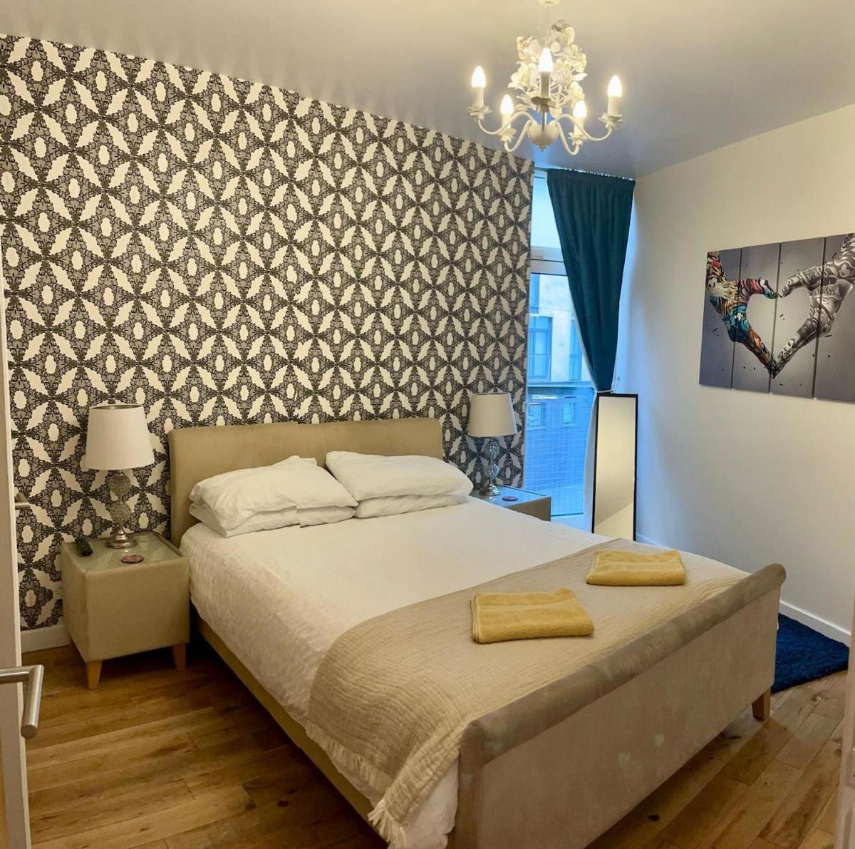 Oswald Apartment - Glasgow City Centre エクステリア 写真
