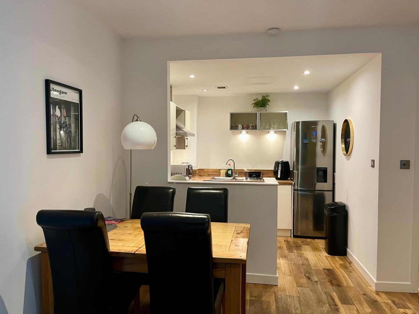 Oswald Apartment - Glasgow City Centre エクステリア 写真
